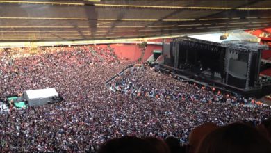 60 mil pessoas cantando uma música do Queen 3
