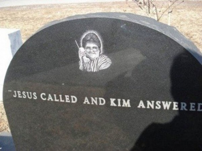 Jesus ligou e Kim respondeu