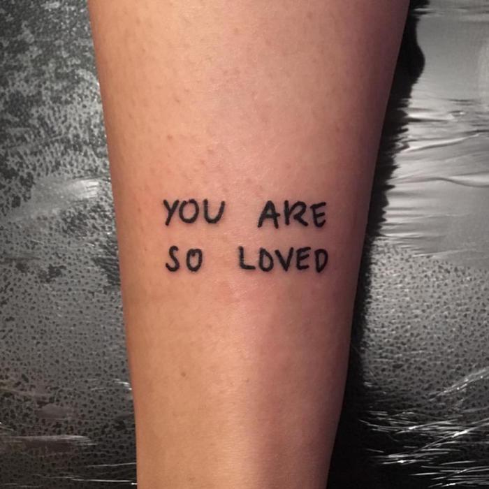 20 tatuagens comoventes feitas para mostrar o poder do amor 19