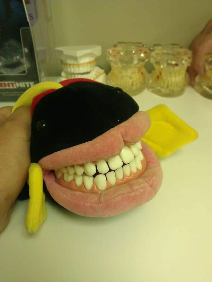 28 brinquedos odontológicos que induzem o terror 4