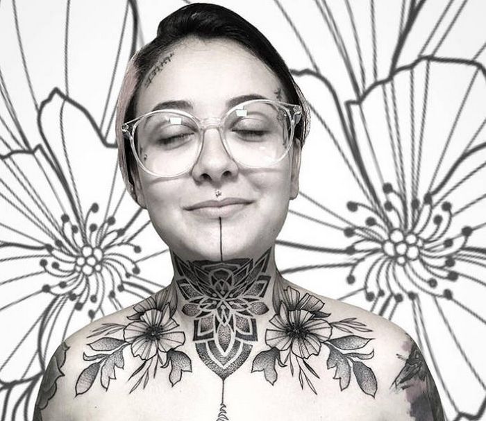 45 idéias inspiradoras de tatuagem para o pescoço e nuca 18