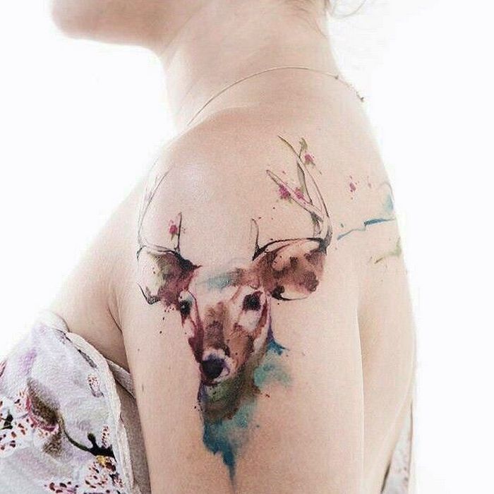 32 ideias de tatuagens estilo aquarela 3