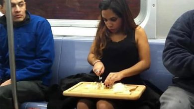 19 pessoas engraçadas e estranhas no metrô 6