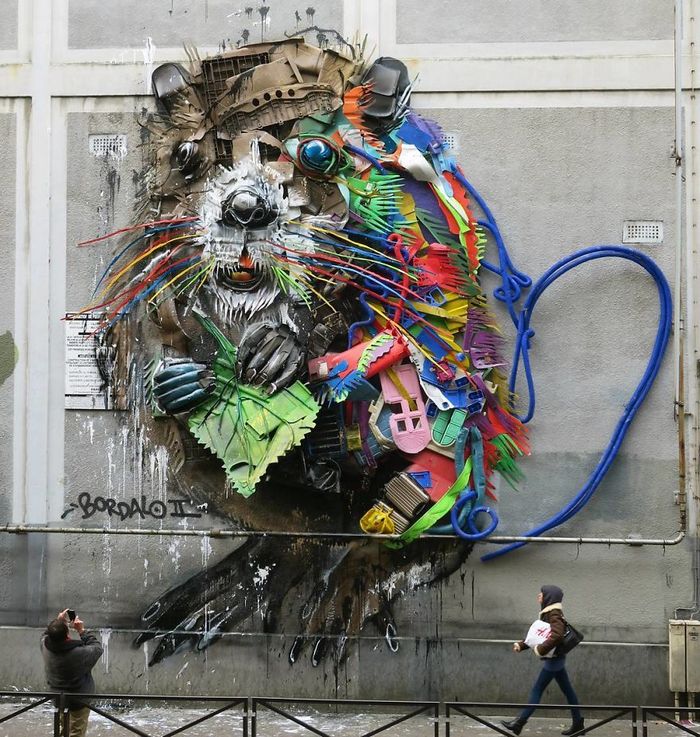 Artista transforma lixo em animais para nos lembrar sobre poluição 4