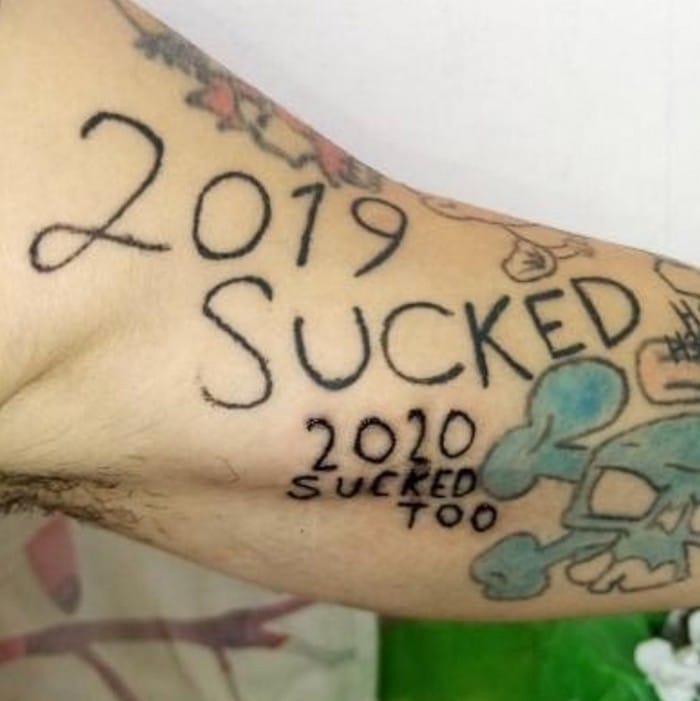 Algumas pessoas estão fazendo tatuagens inspiradas no covid-19 (21 fotos) 6