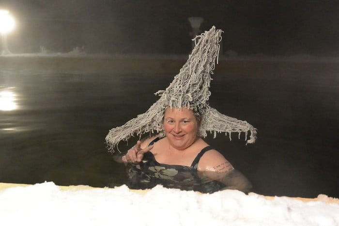 O Canadá tem uma competição anual de congelamento de cabelos e as fotos deste ano são loucas (35 fotos) 27