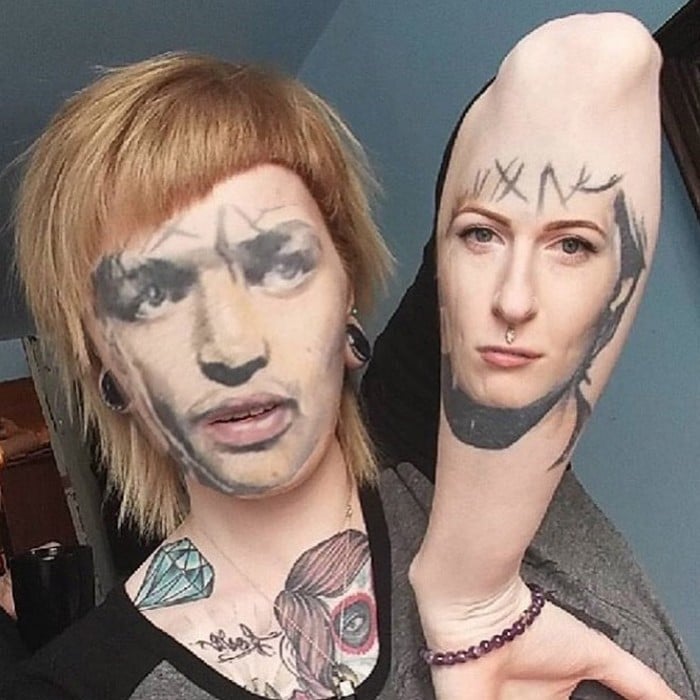 Quando você usa o aplicativo de troca de rosto em sua tatuagem (21 fotos) 5