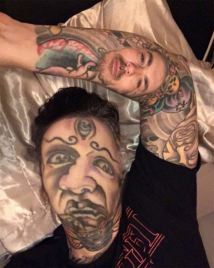 Quando você usa o aplicativo de troca de rosto em sua tatuagem (21 fotos) 13