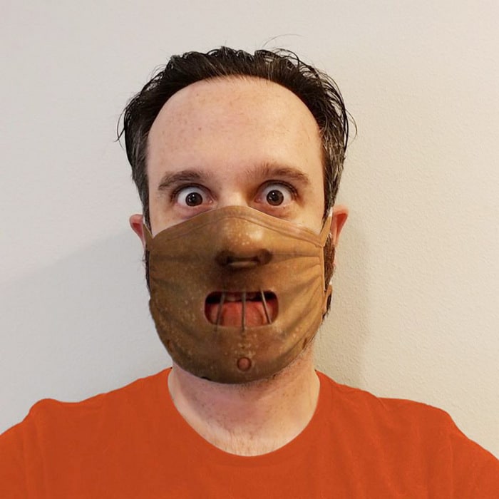 As pessoas estão se protegendo com máscaras engraçadas ultra-realistas (21 fotos) 5