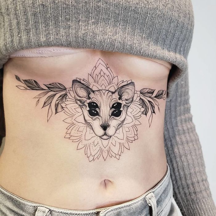 45 pessoas que fizeram tatuagens absolutamente incríveis de gatos 42