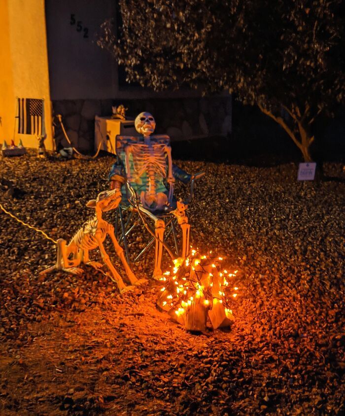 40 decorações de Halloween do ano de 2020 que são engraçadas e assustadoras 12