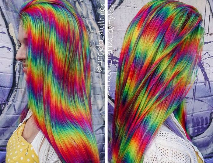Um cabeleireiro australiano que transforma o cabelo em arco-íris 22