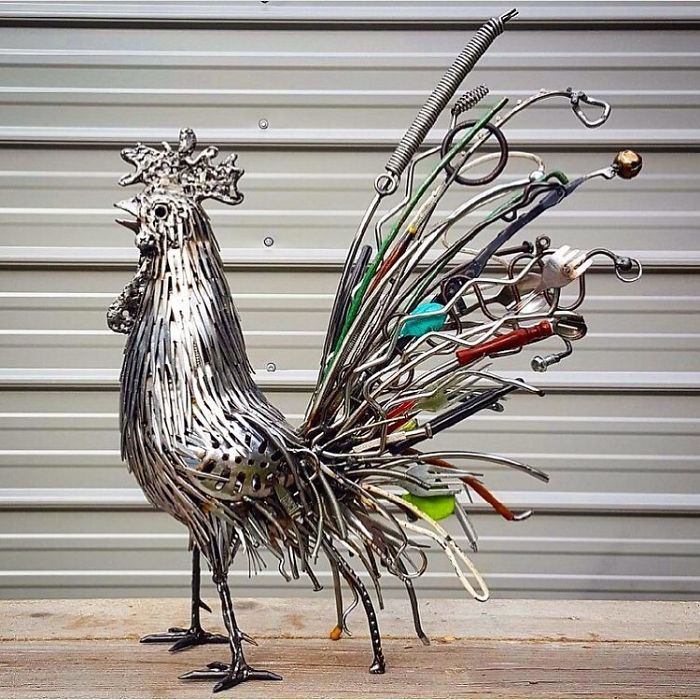 Artista americano traz materiais reciclados de volta à vida, aqui estão 42 de suas esculturas incríveis 24