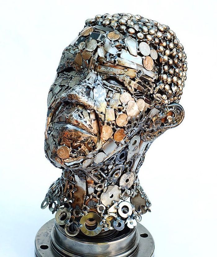 Artista americano traz materiais reciclados de volta à vida, aqui estão 42 de suas esculturas incríveis 27