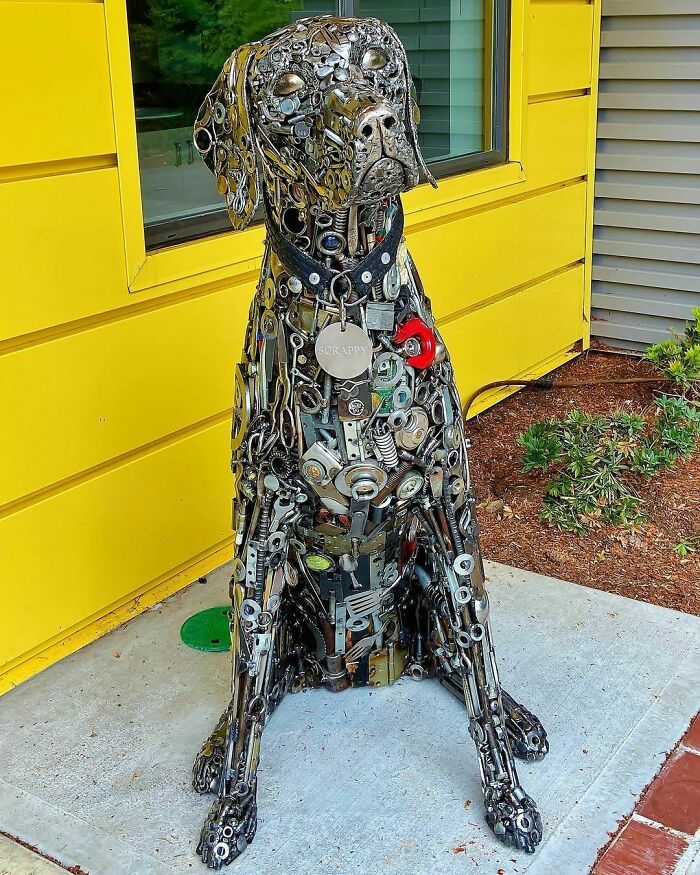 Artista americano traz materiais reciclados de volta à vida, aqui estão 42 de suas esculturas incríveis 34