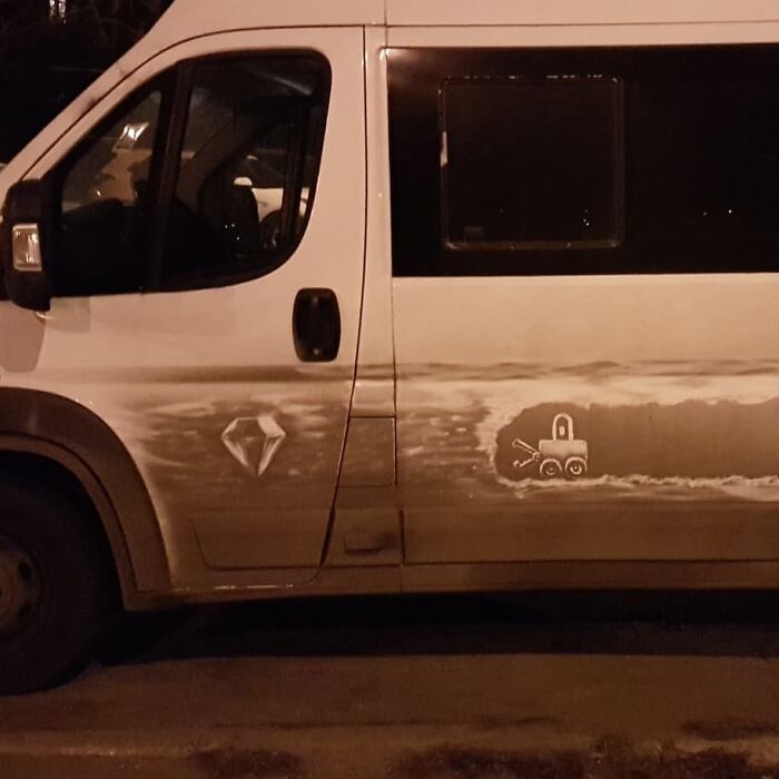 Donos de caminhões sujos encontram desenhos incríveis em seus veículos deixados por este artista 3