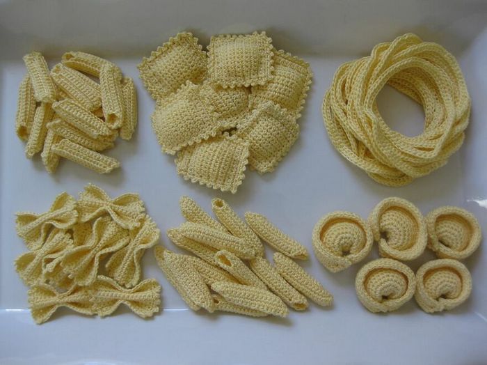 Artista cria comida de crochê com aparência deliciosa e você provavelmente vai querer comê-la (34 fotos) 26