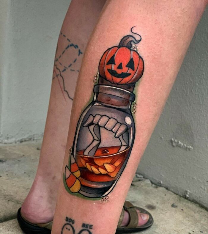 54 tatuagens inspiradas no Halloween de pessoas que fizeram seu amor pelo terror permanente 7