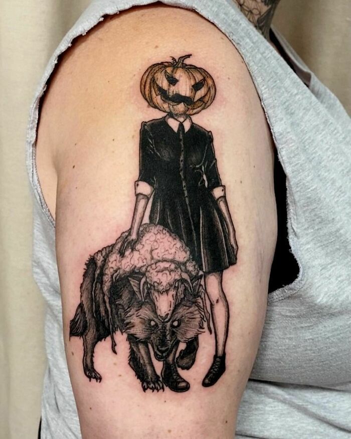 54 tatuagens inspiradas no Halloween de pessoas que fizeram seu amor pelo terror permanente 28