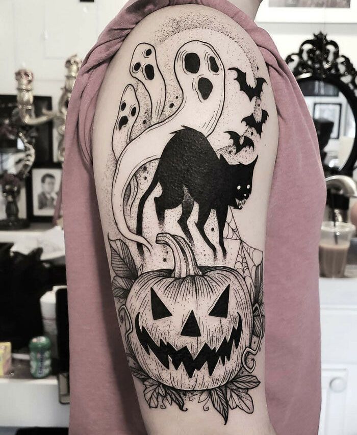 54 tatuagens inspiradas no Halloween de pessoas que fizeram seu amor pelo terror permanente 45