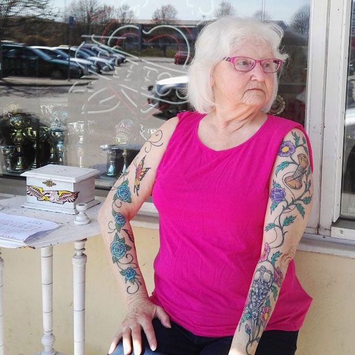 42 idosos tatuados extremamente legal 22