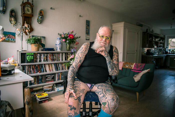 42 idosos tatuados extremamente legal 39
