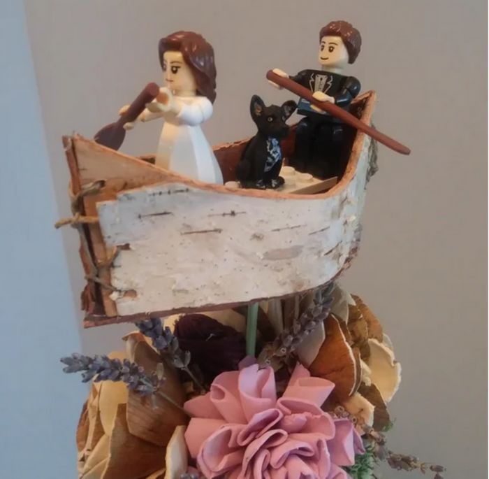 21 ideias criativas para o topo do bolo de casamento 18