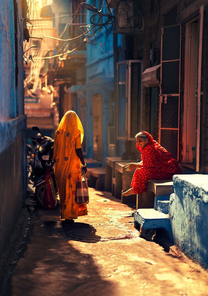 O lado tranquilo da vida urbana nas ruas estreitas do sul da Ásia (36 fotos) 11