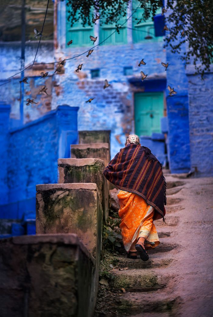O lado tranquilo da vida urbana nas ruas estreitas do sul da Ásia (36 fotos) 14