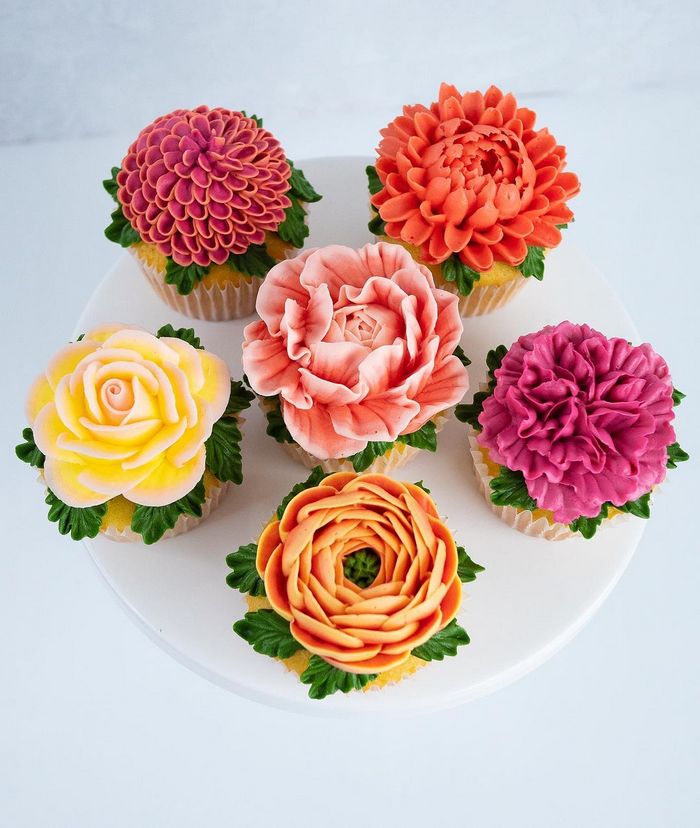 Artista cria bolos bordados comestíveis e eles são bonitos demais para comer (15 fotos) 7