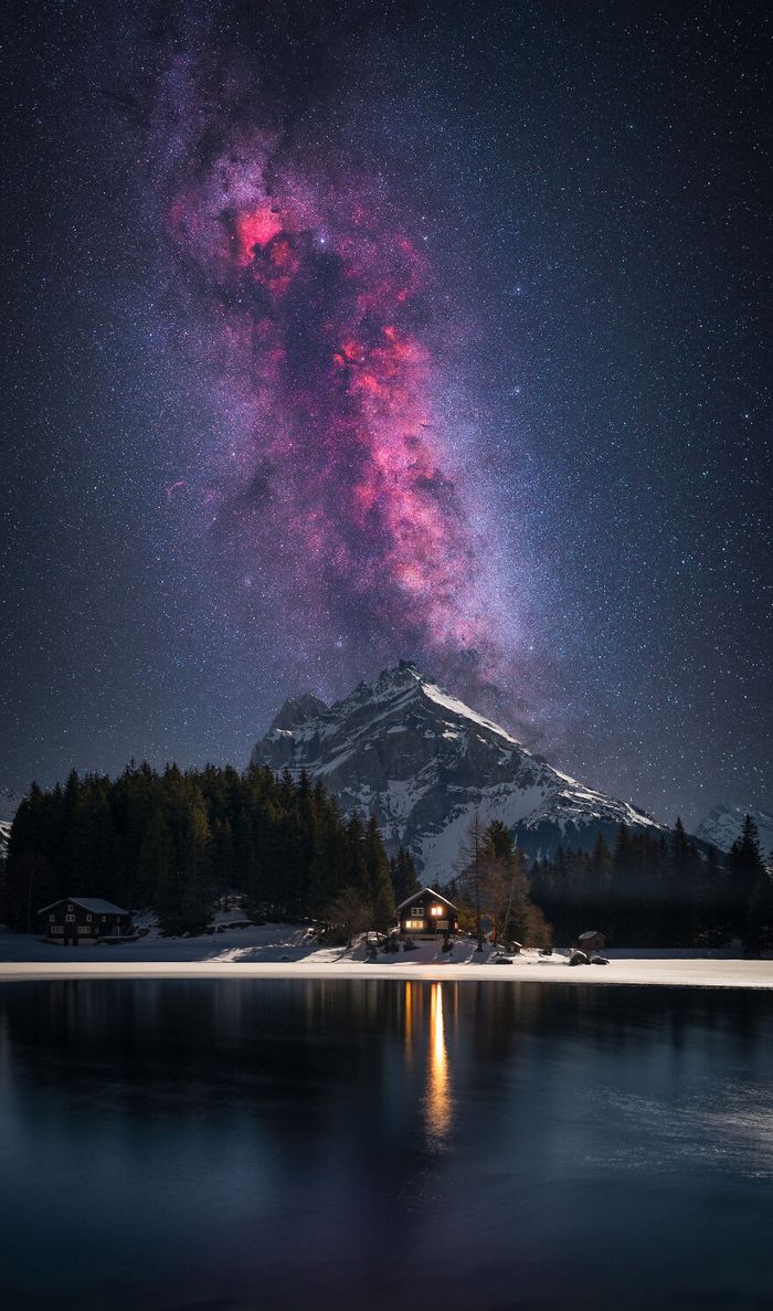 Deslumbrando a beleza celestial: 16 fotos que capturam o esplendor do céu diurno e noturno 4