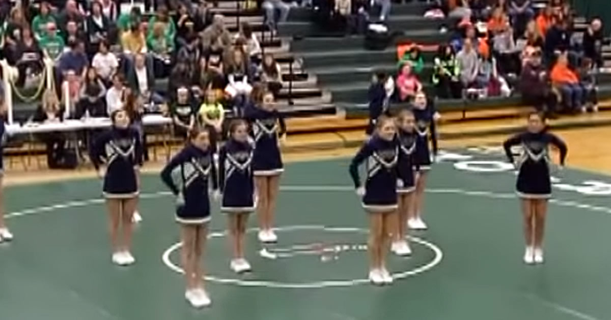 High school cheerleading Fail!