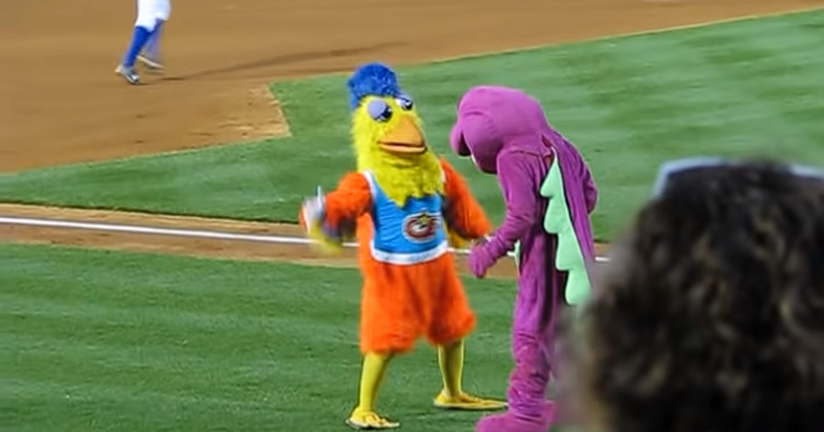 Mascotes | O duelo mortal