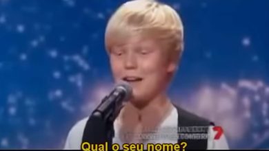 Garoto de 14 anos resolve cantar Whitney Houston em show de talentos 8