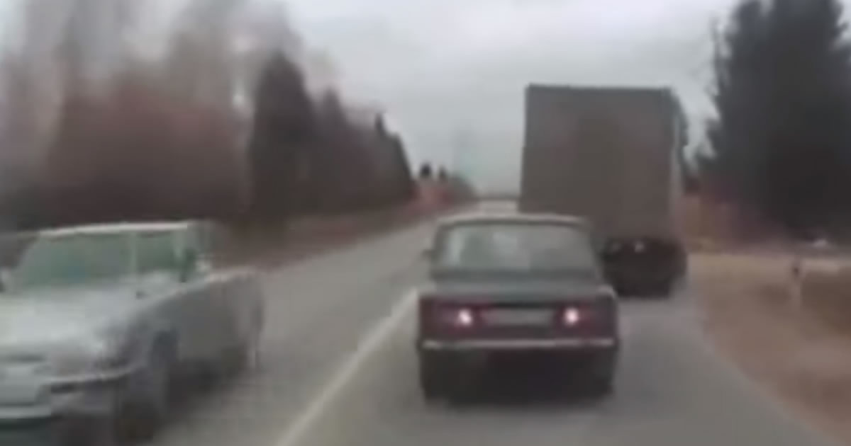 Compilação de acidentes de carros na Rússia
