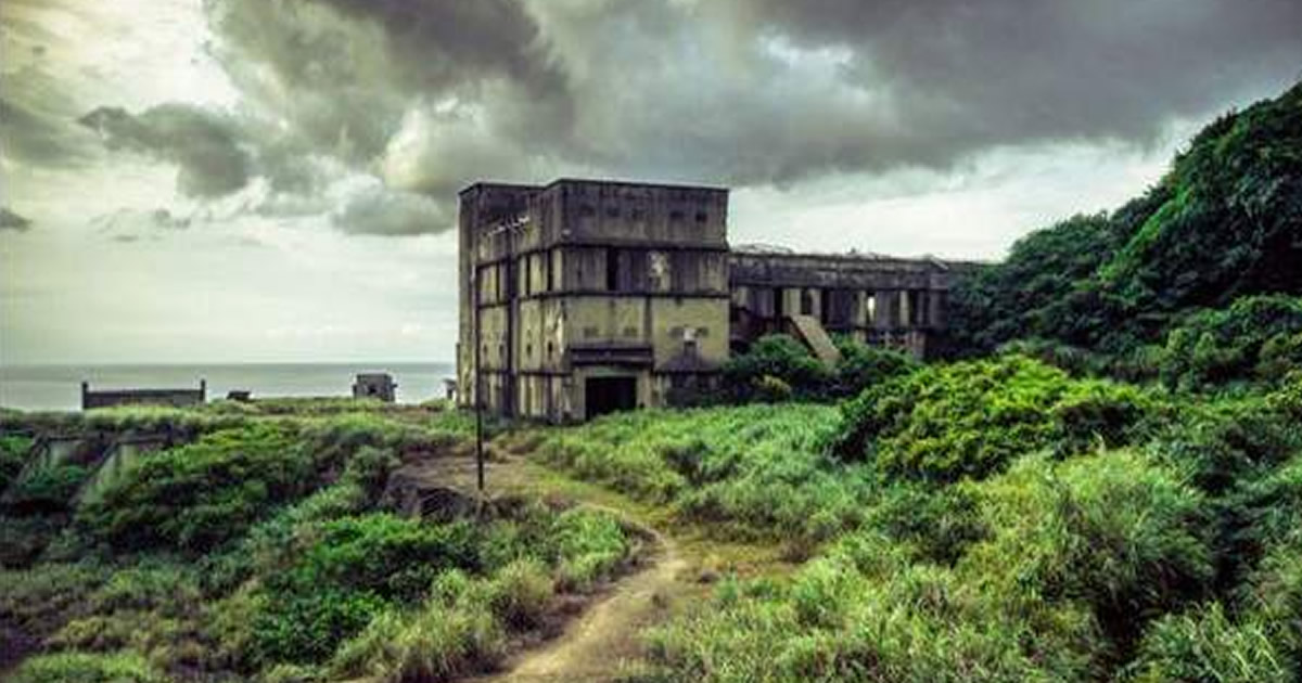 Lugares abandonados (23 fotos)