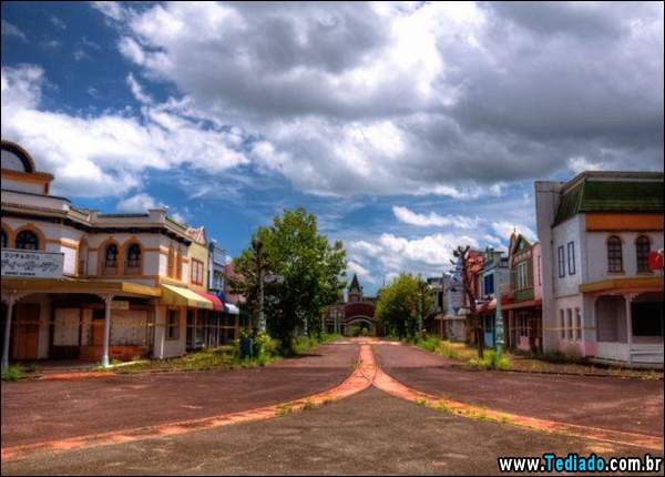 nara_dreamland_12