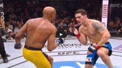 Vídeo do Anderson Silva quebrando a perna contra Chris Weidman no UFC 6