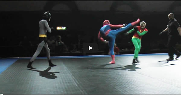 MMA Homem-Aranha Vs Batman e Robin 3