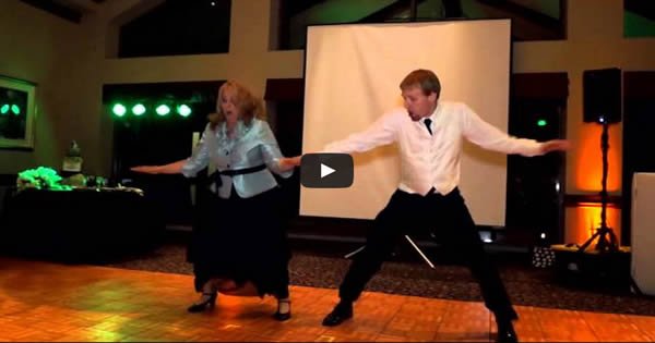 Mãe e filho faz uma dança sensacional para seus convidados 25