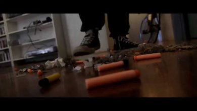 A épica batalha com armas de brinquedo 8