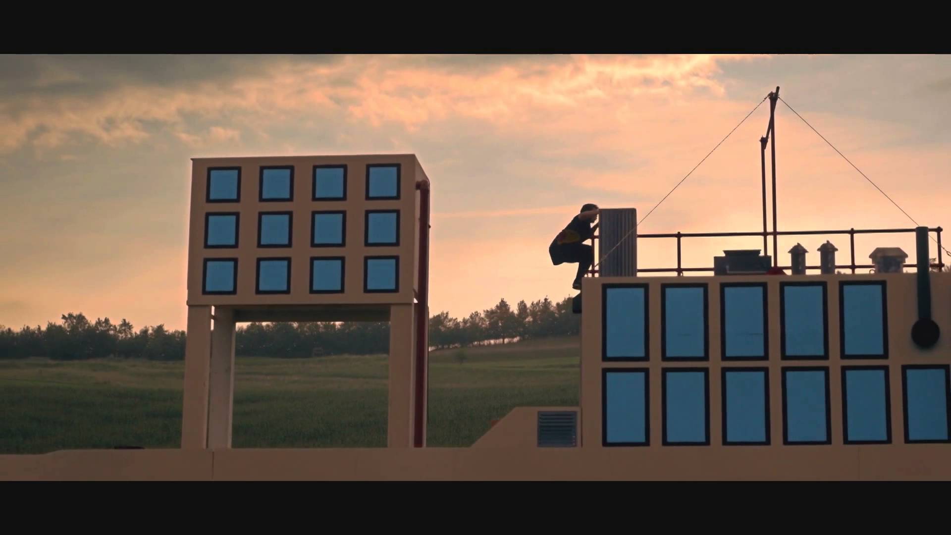 Rapaz criar cenário do Mario Bros para Parkour
