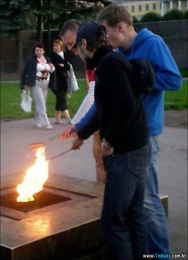 pessoas-estranhas-nas-redes-sociais-26