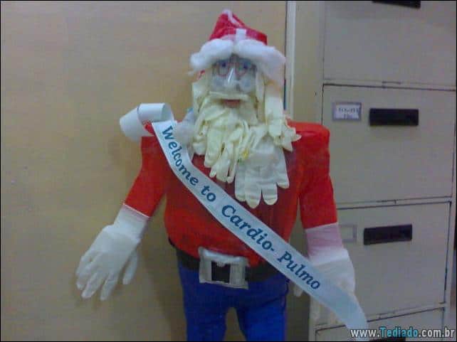 hospital - decoracoes natal hospital medicos 02 - 20 Decorações de Natal em Hospital, os Médicos são pessoas criativas - foto decoracoes-natal-hospital-medicos-02 hospital - decoracoes natal hospital medicos 02 - 20 Decorações de Natal em Hospital, os Médicos são pessoas criativas