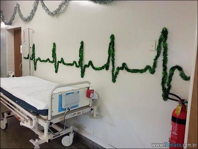 hospital - decoracoes natal hospital medicos 03 - 20 Decorações de Natal em Hospital, os Médicos são pessoas criativas - foto decoracoes-natal-hospital-medicos-03 hospital - decoracoes natal hospital medicos 03 - 20 Decorações de Natal em Hospital, os Médicos são pessoas criativas