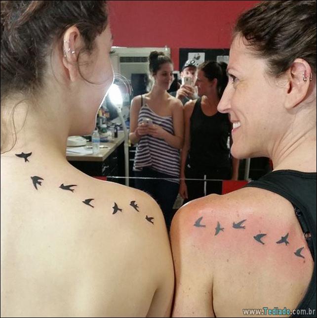 tatuagens - tatuagens mae e filha 04 - 34 Tatuagens de Mãe e Filha mostram seu vínculo inquebrável - foto tatuagens-mae-e-filha-04 tatuagens - tatuagens mae e filha 04 - 34 Tatuagens de Mãe e Filha mostram seu vínculo inquebrável