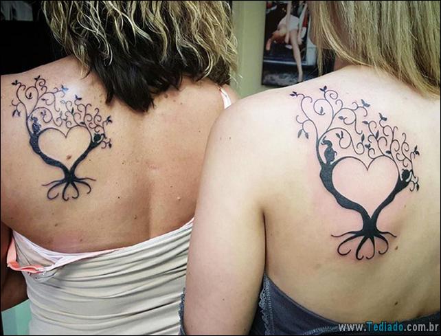 tatuagens - tatuagens mae e filha 09 - 34 Tatuagens de Mãe e Filha mostram seu vínculo inquebrável - foto tatuagens-mae-e-filha-09 tatuagens - tatuagens mae e filha 09 - 34 Tatuagens de Mãe e Filha mostram seu vínculo inquebrável