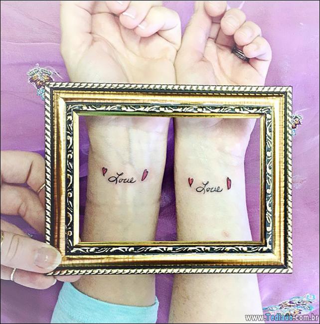 tatuagens - tatuagens mae e filha 10 - 34 Tatuagens de Mãe e Filha mostram seu vínculo inquebrável - foto tatuagens-mae-e-filha-10 tatuagens - tatuagens mae e filha 10 - 34 Tatuagens de Mãe e Filha mostram seu vínculo inquebrável