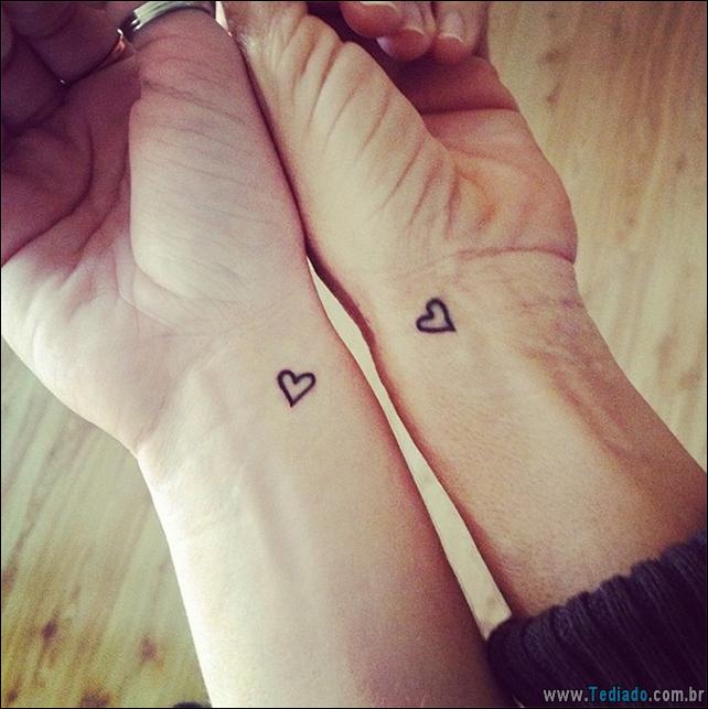 tatuagens - tatuagens mae e filha 21 - 34 Tatuagens de Mãe e Filha mostram seu vínculo inquebrável - foto tatuagens-mae-e-filha-21 tatuagens - tatuagens mae e filha 21 - 34 Tatuagens de Mãe e Filha mostram seu vínculo inquebrável