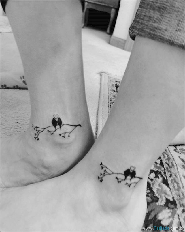 tatuagens - tatuagens mae e filha 32 - 34 Tatuagens de Mãe e Filha mostram seu vínculo inquebrável - foto tatuagens-mae-e-filha-32 tatuagens - tatuagens mae e filha 32 - 34 Tatuagens de Mãe e Filha mostram seu vínculo inquebrável